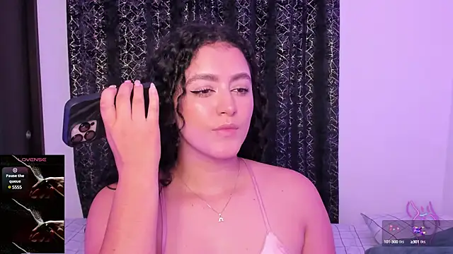 Snapshot of Adhara-zanne chatting on March 7, 2025, 3:19 am Adhara-zanne online show from March 7, 2025, 3:19 am