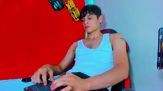 LilOwen  online show from March 8, 2025, 2:45 am