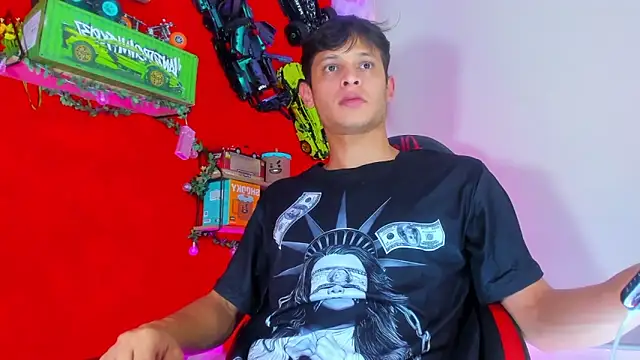 LilOwen  online show from September 9, 2025, 6:06 pm