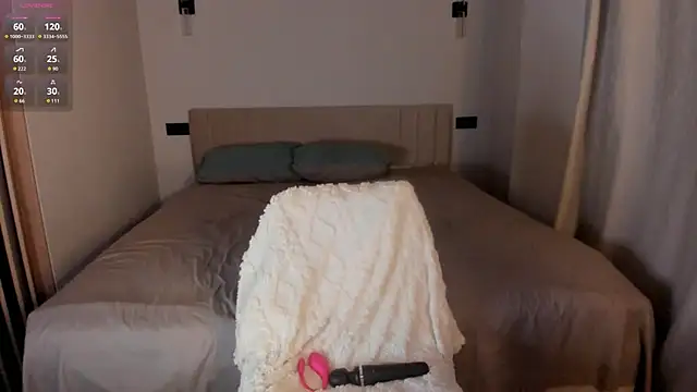 nacumi mi online show from February 10, 2026, 2:49 pm