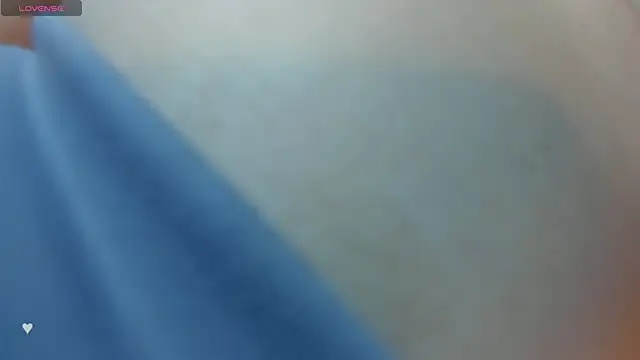 nacumi mi online show from December 17, 2024, 1:38 pm