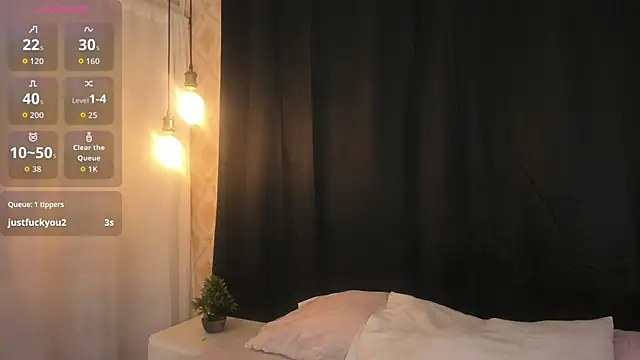 Snapshot of CherylFoster chatting on November 24, 2025, 8:31 pm CherylFoster online show from November 24, 2025, 8:31 pm