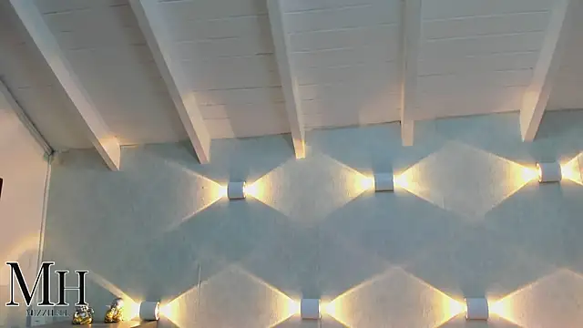 Snapshot of MizzHell chatting on February 16, 2026, 4:00 am MizzHell online show from February 16, 2026, 4:00 am