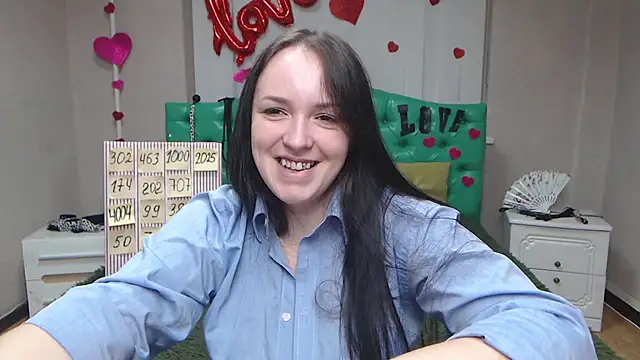 IsabelBlackberry online show from September 11, 2025, 5:07 am