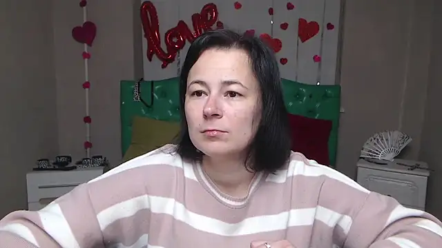 MarieSho online show from April 9, 2026, 6:19 am