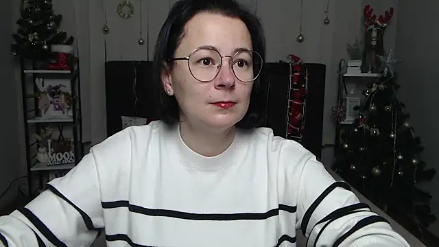 Snapshot of MarieSho chatting on January 9, 2026, 7:37 am MarieSho online show from January 9, 2026, 7:37 am