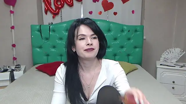 Snapshot of JasmineKouch chatting on April 18, 2026, 7:07 pm JasmineKouch online show from April 18, 2026, 7:07 pm