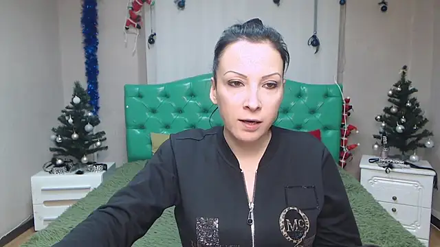 ElizabethSho online show from January 18, 2025, 9:34 pm