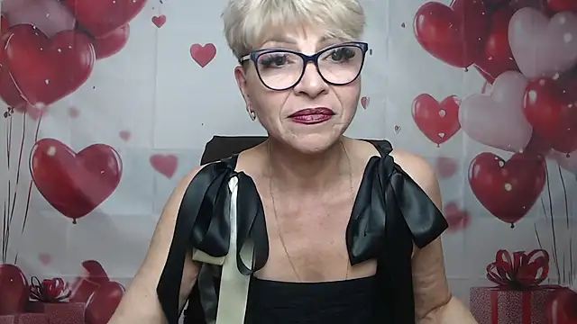 EllaBonito online show from May 16, 2026, 5:50 am