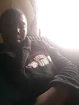 Snapshot of Thickchocolatex2 chatting on April 14, 2026, 8:19 am Thickchocolatex2 online show from April 14, 2026, 8:19 am