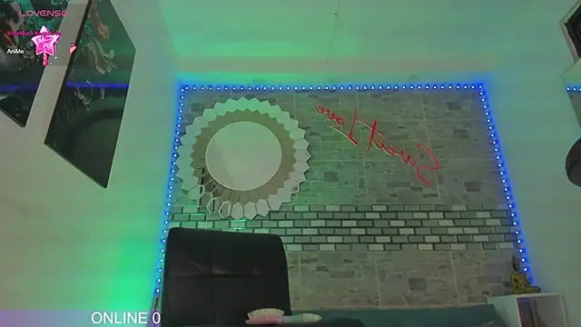 Snapshot of Karla-Ebony chatting on March 3, 2025, 1:45 pm Karla-Ebony online show from March 3, 2025, 1:45 pm