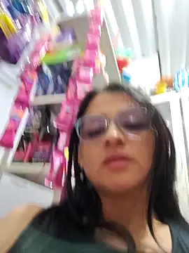 Snapshot of Linda_Lars chatting on January 7, 2026, 3:11 am Linda Lars online show from January 7, 2026, 3:11 am