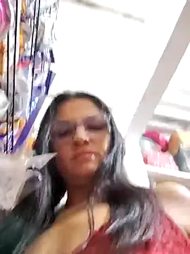 Snapshot of Linda_Lars chatting on February 28, 2026, 2:11 am Linda Lars online show from February 28, 2026, 2:11 am