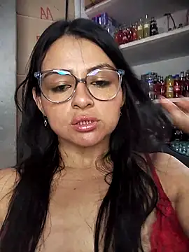 Snapshot of Linda_Lars chatting on November 5, 2025, 3:04 pm Linda Lars online show from November 5, 2025, 3:04 pm