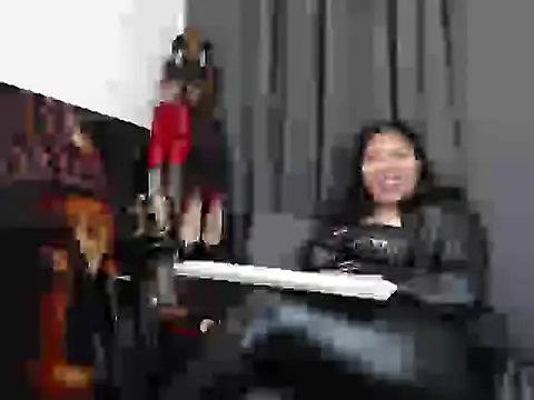 Snapshot of LeizaMagnus chatting on February 11, 2026, 9:47 pm LeizaMagnus online show from February 11, 2026, 9:47 pm