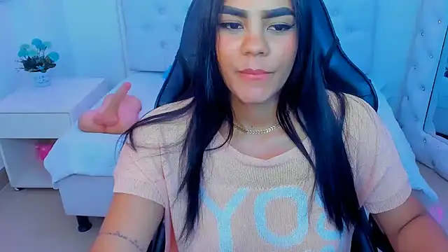 silvana  miller online show from March 20, 2025, 10:40 pm