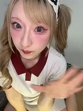 Snapshot of alice__1111 chatting on May 6, 2026, 11:36 am alice 1111 online show from May 6, 2026, 11:36 am