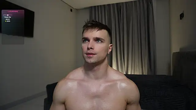 Nik Sharp online show from March 1, 2026, 3:39 am