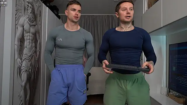 Snapshot of Nik_Sharp chatting on April 15, 2026, 8:53 am Nik Sharp online show from April 15, 2026, 8:53 am