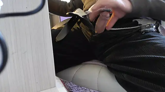 necckk1234 online show from April 6, 2026, 12:50 pm