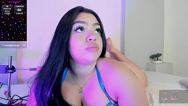 Snapshot of MelissaWhite4 chatting on December 9, 2024, 12:45 am MelissaWhite4 online show from December 9, 2024, 12:45 am