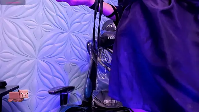 Milk max 18 online show from October 7, 2025, 10:33 pm