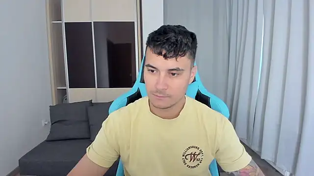 MatMalonne online show from October 8, 2025, 6:59 am