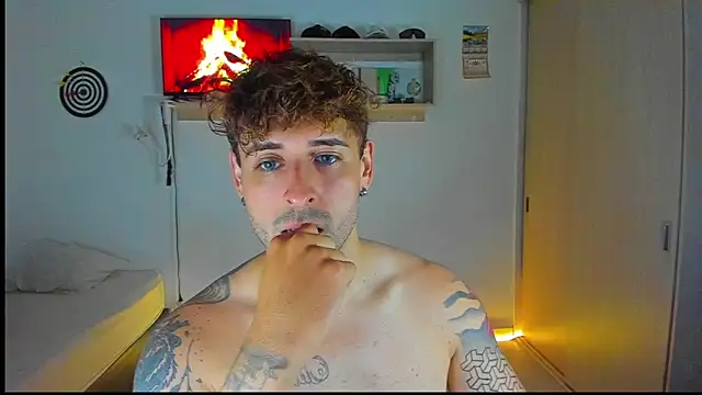 Ares blue online show from February 9, 2026, 12:14 pm