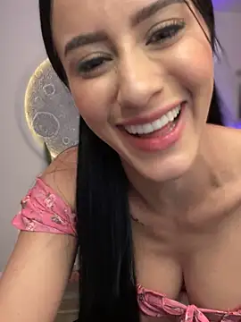 Snapshot of SarahhSmitth1 chatting on March 19, 2025, 2:48 am SarahhSmitth1 online show from March 19, 2025, 2:48 am