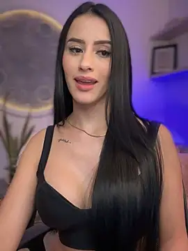 Snapshot of SarahhSmitth1 chatting on March 23, 2025, 4:05 am SarahhSmitth1 online show from March 23, 2025, 4:05 am