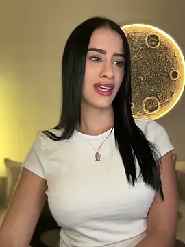 Snapshot of SarahhSmitth1 chatting on February 5, 2026, 11:11 pm SarahhSmitth1 online show from February 5, 2026, 11:11 pm