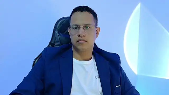 LiamVidal online show from July 14, 2026, 3:51 pm