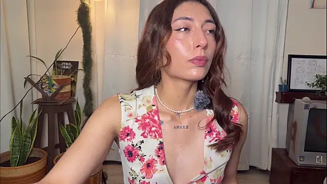 Snapshot of Tomoe_b chatting on May 23, 2026, 8:24 am Tomoe b online show from May 23, 2026, 8:24 am