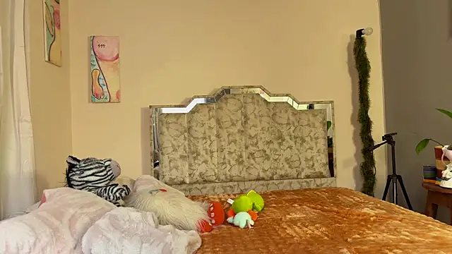 Snapshot of Tomoe_b chatting on March 25, 2026, 1:10 pm Tomoe b online show from March 25, 2026, 1:10 pm