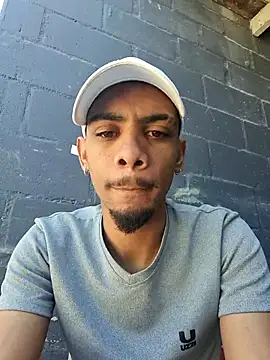 29YOURZ 28  online show from November 5, 2025, 9:45 am