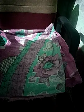 Ralisha Rani online show from November 28, 2025, 8:42 pm