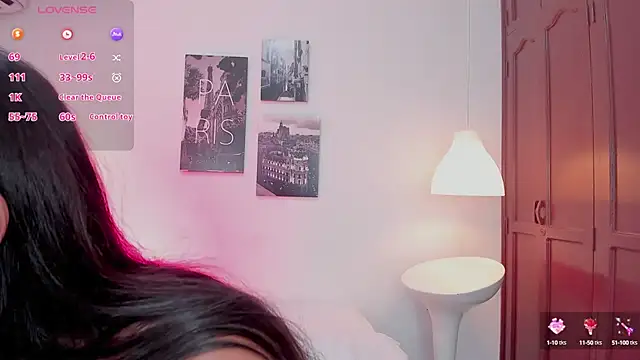 Snapshot of JennScott chatting on December 23, 2024, 5:43 pm JennScott online show from December 23, 2024, 5:43 pm