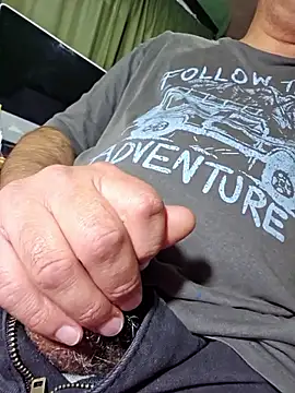 Snapshot of Ketoman chatting on April 12, 2026, 8:34 pm Ketoman online show from April 12, 2026, 8:34 pm