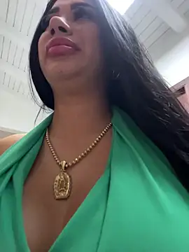 kiim taaylor online show from October 31, 2025, 12:46 pm