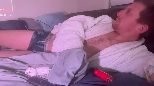 Snapshot of nakud4u chatting on November 3, 2025, 5:16 pm nakud4u online show from November 3, 2025, 5:16 pm