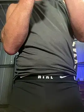 Snapshot of nakud4u chatting on February 17, 2025, 9:46 am nakud4u online show from February 17, 2025, 9:46 am