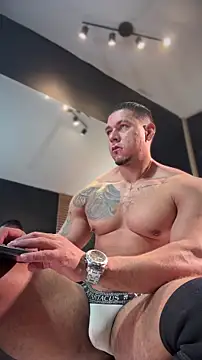 Snapshot of MassimoWalton2 chatting on January 11, 2026, 2:13 pm MassimoWalton2 online show from January 11, 2026, 2:13 pm