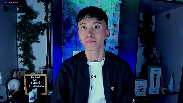 Snapshot of juniior_2311_ chatting on March 9, 2025, 12:21 am juniior 2311 online show from March 9, 2025, 12:21 am