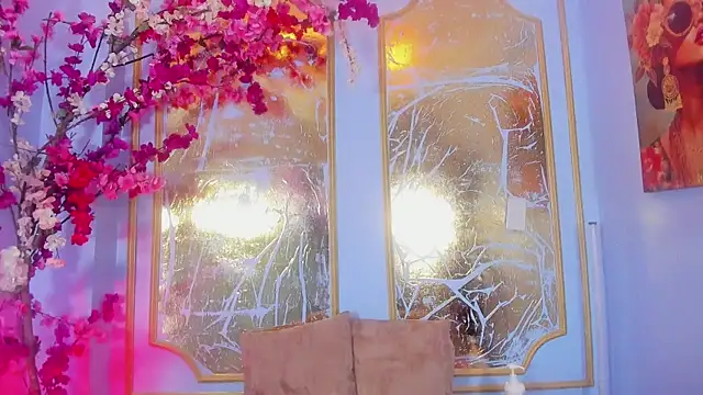 melaniecooperr online show from November 20, 2025, 3:51 am