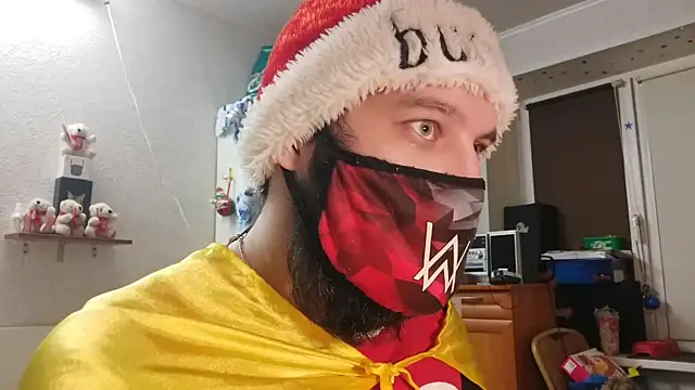 BISEXGOOD777 online show from January 6, 2026, 4:33 pm