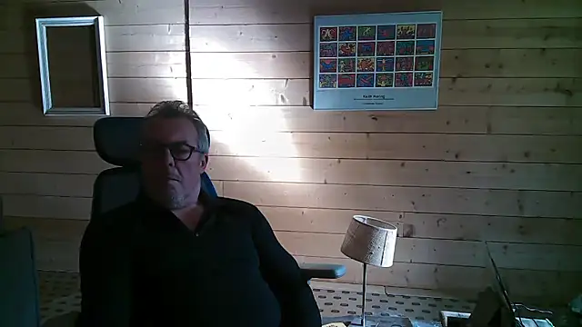 lelohop online show from March 20, 2025, 1:04 pm