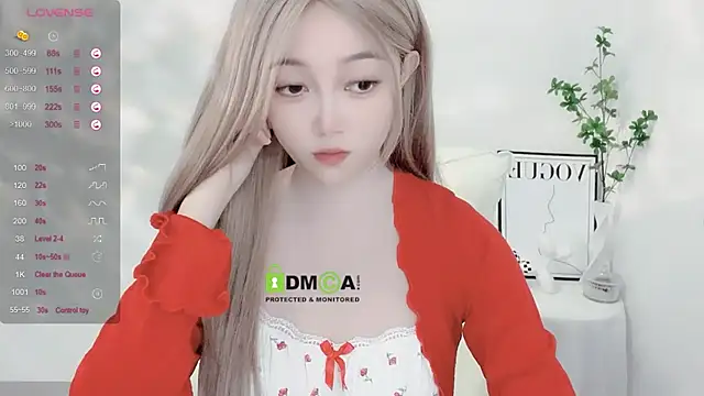 Snapshot of Happy-Minnie chatting on January 13, 2025, 7:43 am Happy-Minnie online show from January 13, 2025, 7:43 am