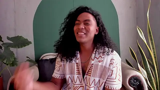 noah jones   online show from November 21, 2025, 4:50 pm