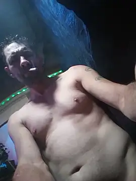 smashb33 online show from February 6, 2026, 2:13 pm