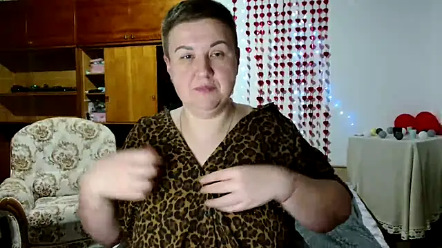 Annet1912 online show from March 11, 2025, 6:19 pm